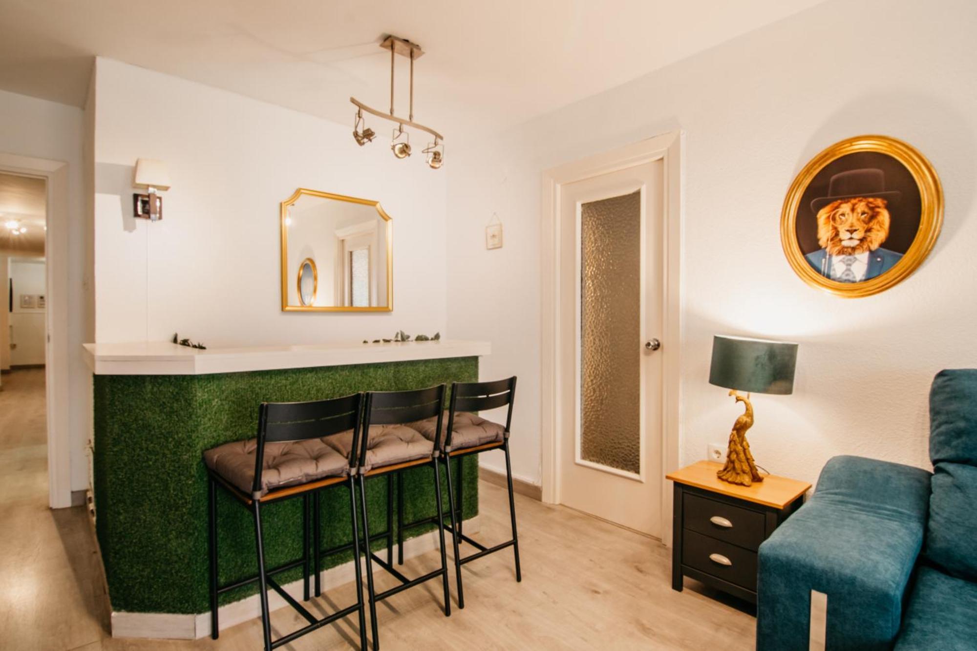 Tuguest Maria Luisa Apartment - Free Parking Granada Buitenkant foto