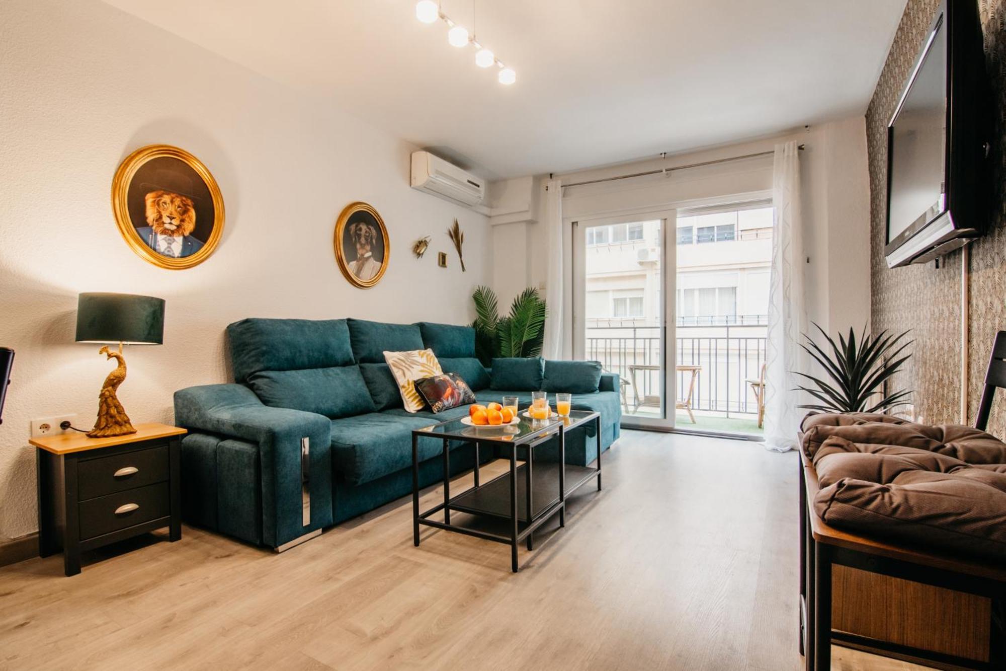 Tuguest Maria Luisa Apartment - Free Parking Granada Buitenkant foto