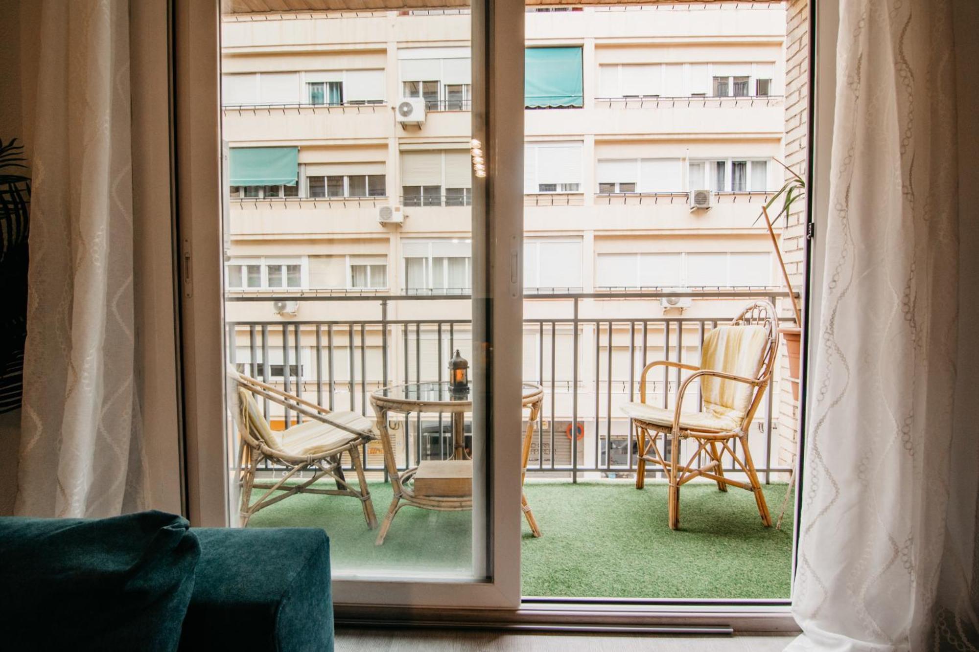 Tuguest Maria Luisa Apartment - Free Parking Granada Buitenkant foto