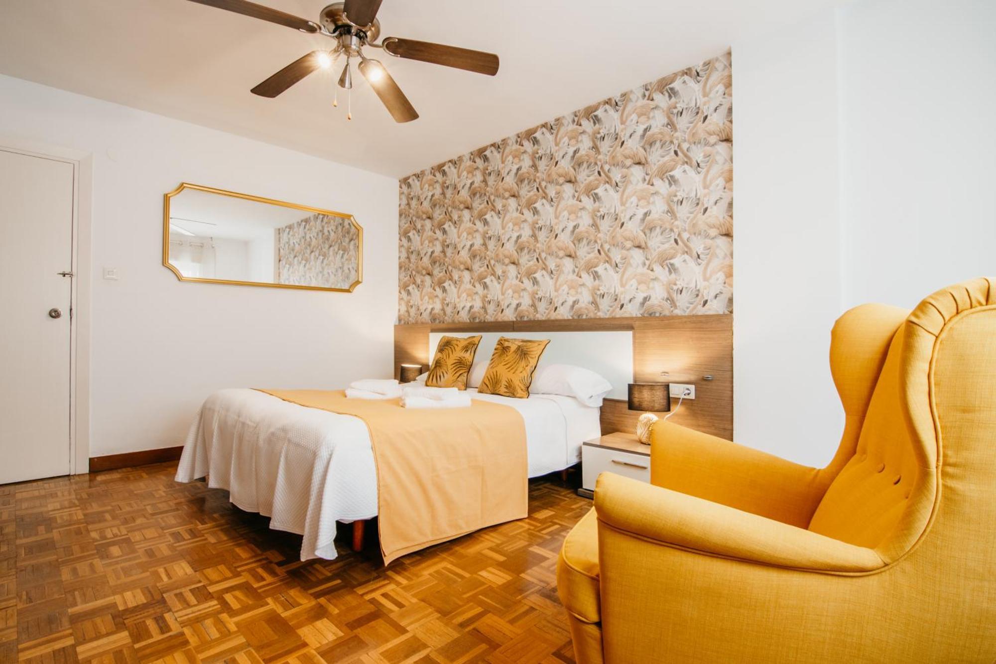 Tuguest Maria Luisa Apartment - Free Parking Granada Buitenkant foto