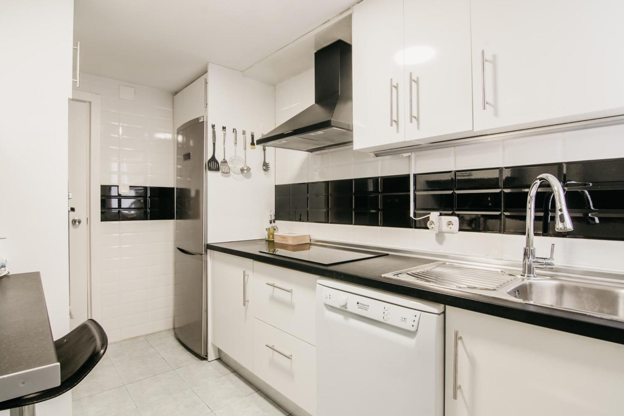 Tuguest Maria Luisa Apartment - Free Parking Granada Buitenkant foto