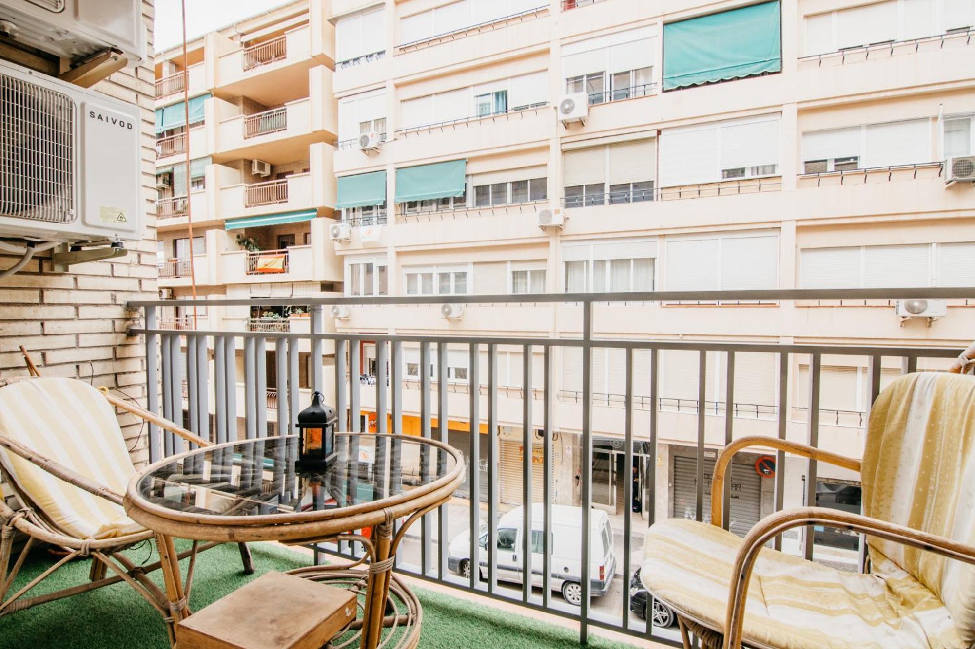 Tuguest Maria Luisa Apartment - Free Parking Granada Buitenkant foto